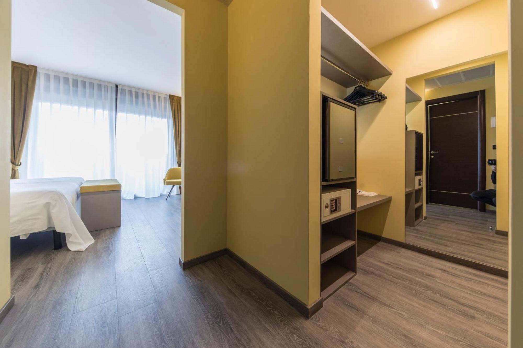 Hotel Donatello Imola Exterior foto